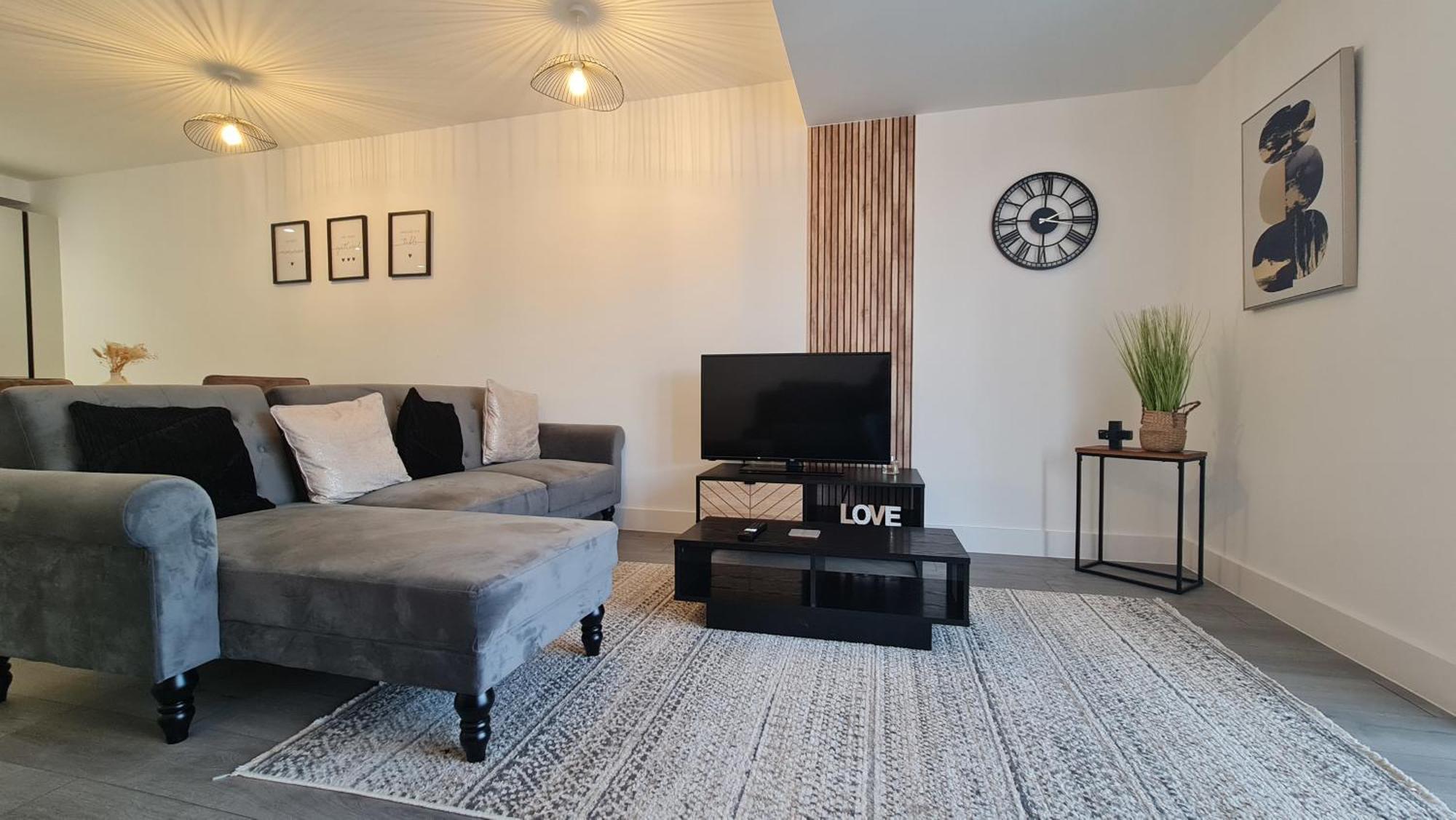 Premium Near Harry Potter And Luton Airport *